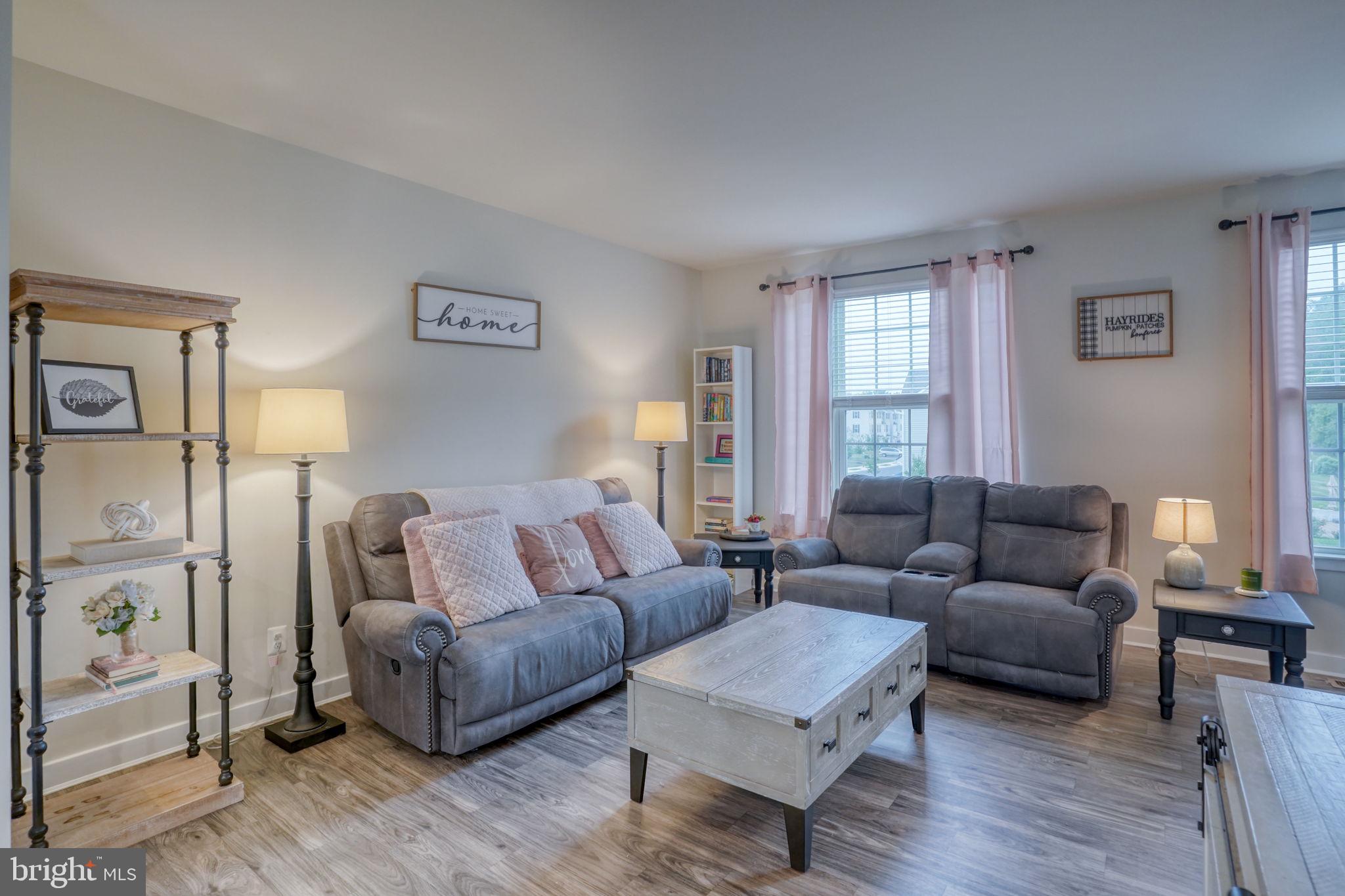 1944 Spearfish Court Newark, DE 19702 - Photo 28 of 44 a living room with furniture and a window