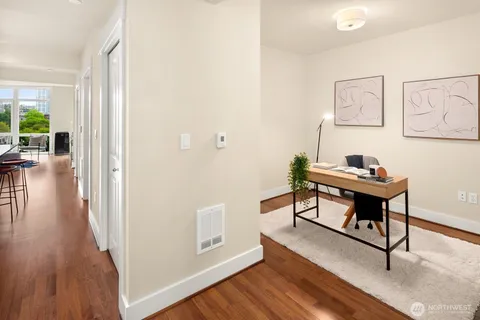 $468,000 | 699 John Street, Unit 617, Seattle, WA 98109