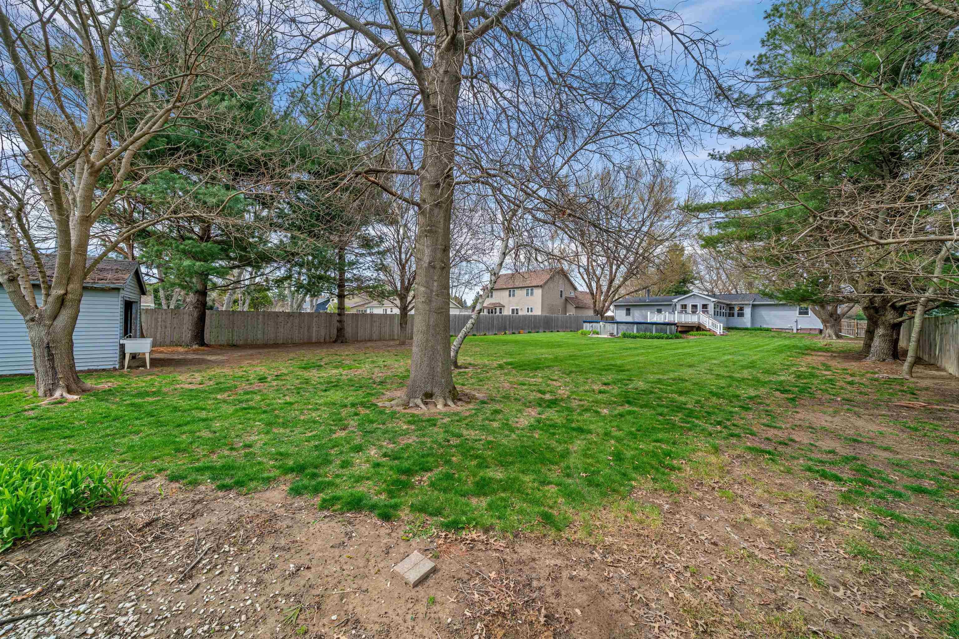 924 Suzy Street Sandwich, IL 60548 - Photo 41 of 48 a view of a tree in front of a house