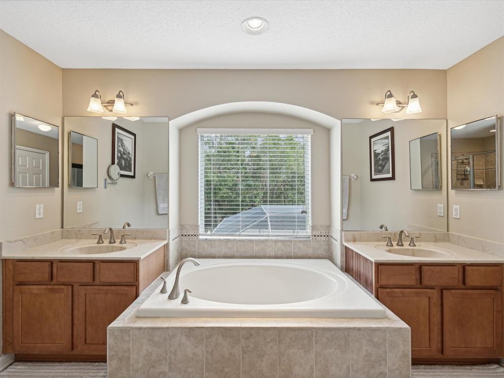 12830 Solola Way Trinity, FL 34655 - Photo 28 of 71 Gallery Image 28