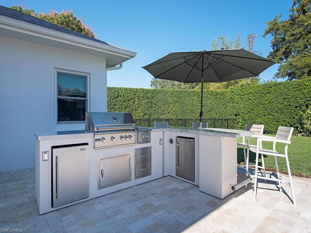 Undisclosed Address Naples, FL 34102 - Photo 8 of 26