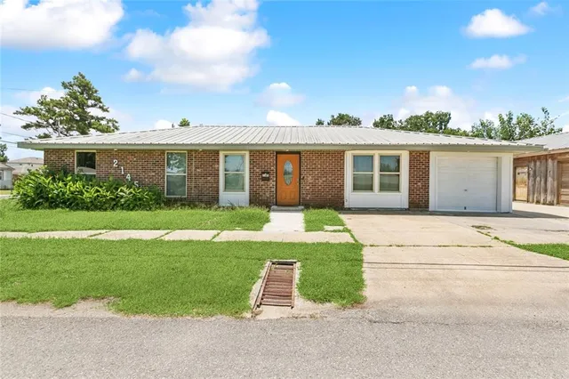 $2,200 | 2145 Delaware Avenue, Kenner, LA 70062