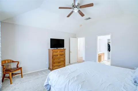 $389,900 | 1107 Deer Valley Lane, Arlington, TX 76001