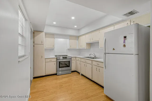 $224,900 | 725 Port Malabar Boulevard Northeast, Unit 111, Palm Bay, FL 32905