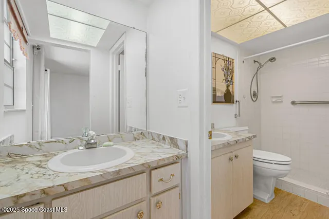 $224,900 | 725 Port Malabar Boulevard Northeast, Unit 111, Palm Bay, FL 32905