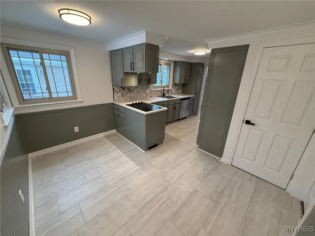 $2,895 | 307 Grandview Avenue, Tonawanda, NY 14223