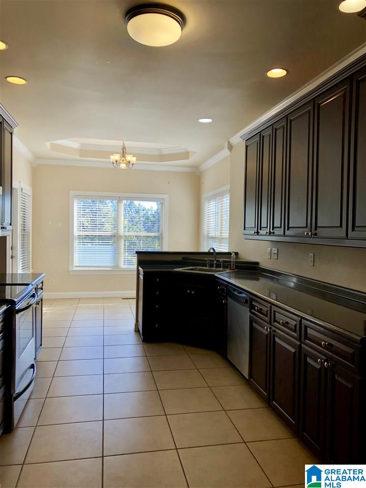 156 Pelham Heights Road Pelham, AL 35124 - Photo 4 of 21