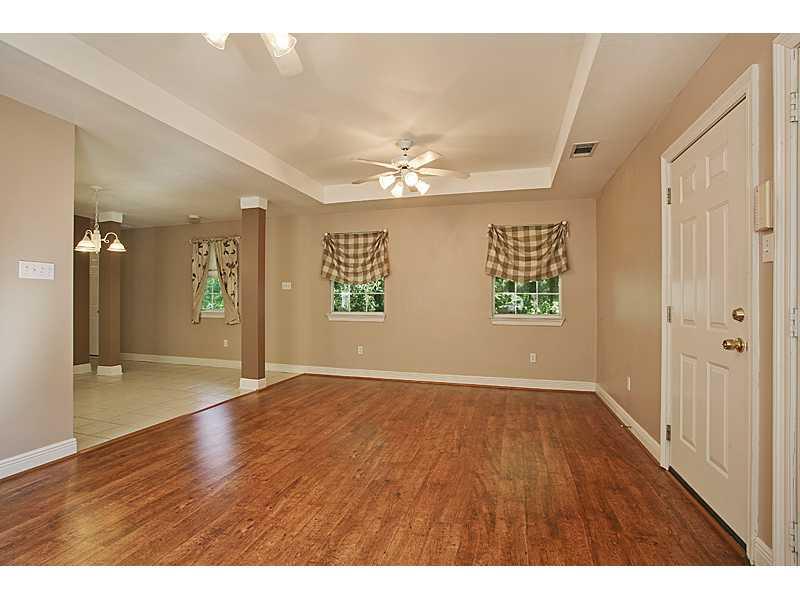 2220 2nd Street Mandeville, LA 70471 - Photo 3 of 6
