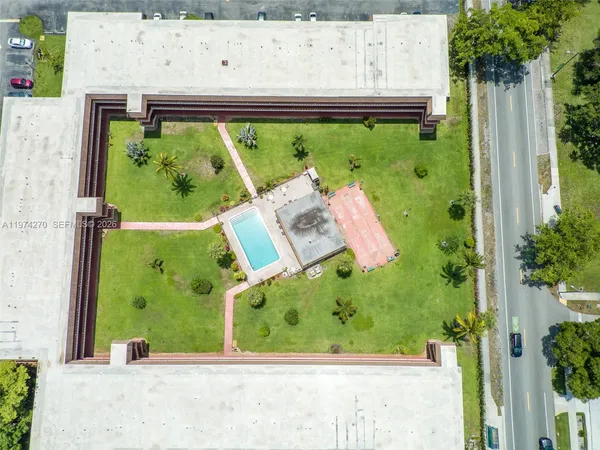 $235,000 | 5300 Washington Street, Unit T227, Hollywood, FL 33021