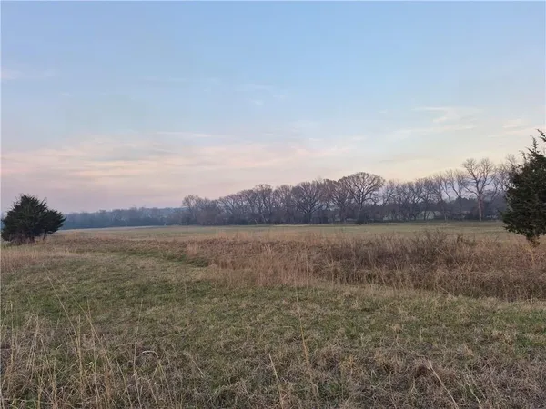 $400,000 | 2349 160th Highway, Longton, KS 67352