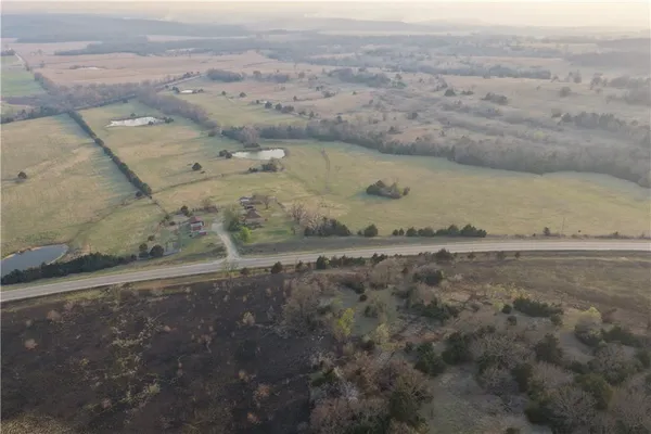 $400,000 | 2349 160th Highway, Longton, KS 67352