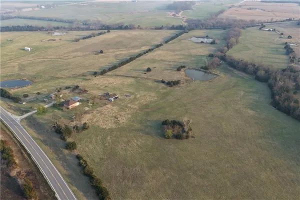 $400,000 | 2349 160th Highway, Longton, KS 67352