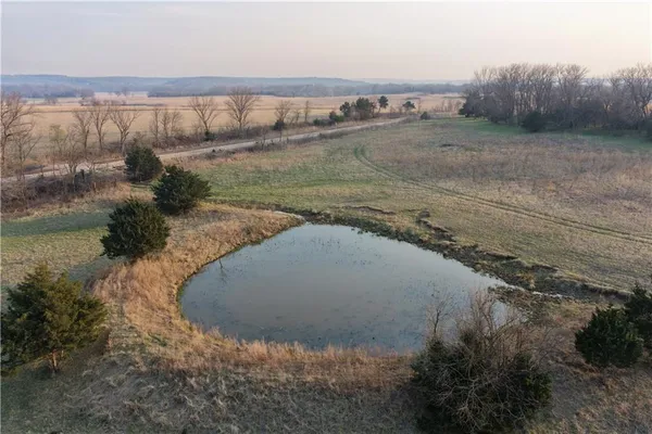 $400,000 | 2349 160th Highway, Longton, KS 67352