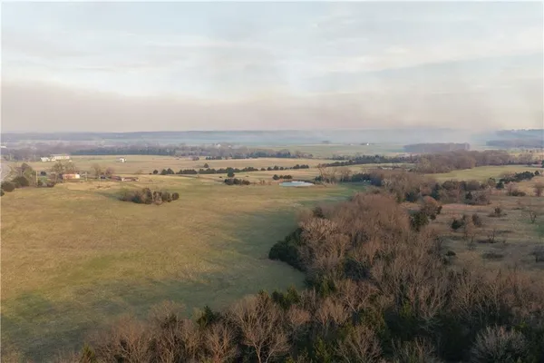 $400,000 | 2349 160th Highway, Longton, KS 67352