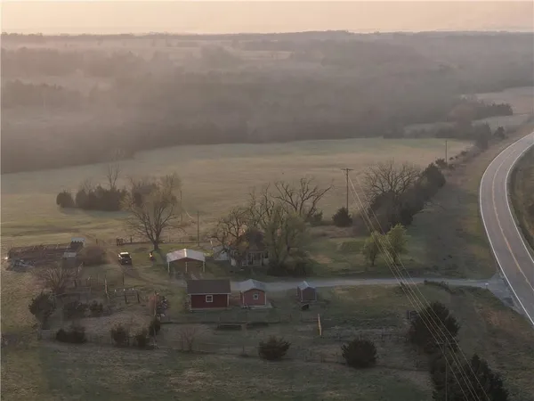 $400,000 | 2349 160th Highway, Longton, KS 67352