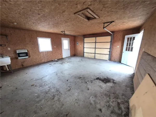 $400,000 | 2349 160th Highway, Longton, KS 67352