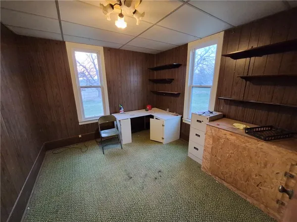 $400,000 | 2349 160th Highway, Longton, KS 67352