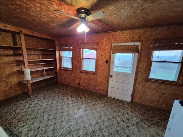 $400,000 | 2349 160th Highway, Longton, KS 67352