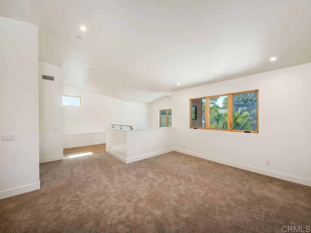 1014 Urania Avenue Encinitas, CA 92024 - Photo 19 of 25