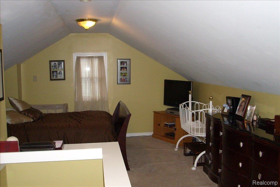 1229 Harvard Road Berkley, MI 48072 - Photo 12 of 18 Harvard 033