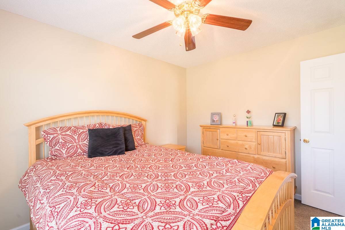 141 Buck Creek Drive Alabaster, AL 35007 - Photo 12 of 17