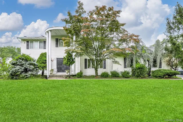 $1,600,000 | 5 Hillel Court, Monsey, NY 10952