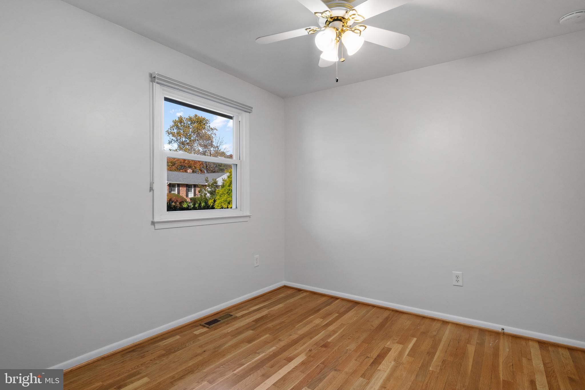 3504 Falling Green Road Olney, MD 20832 - Photo 26 of 54 an empty room with a window