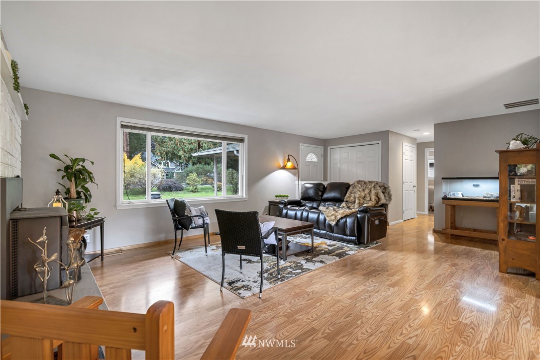 24213 Florence Acres Road Monroe, WA 98272 - Photo 3 of 22 Gallery Image 3