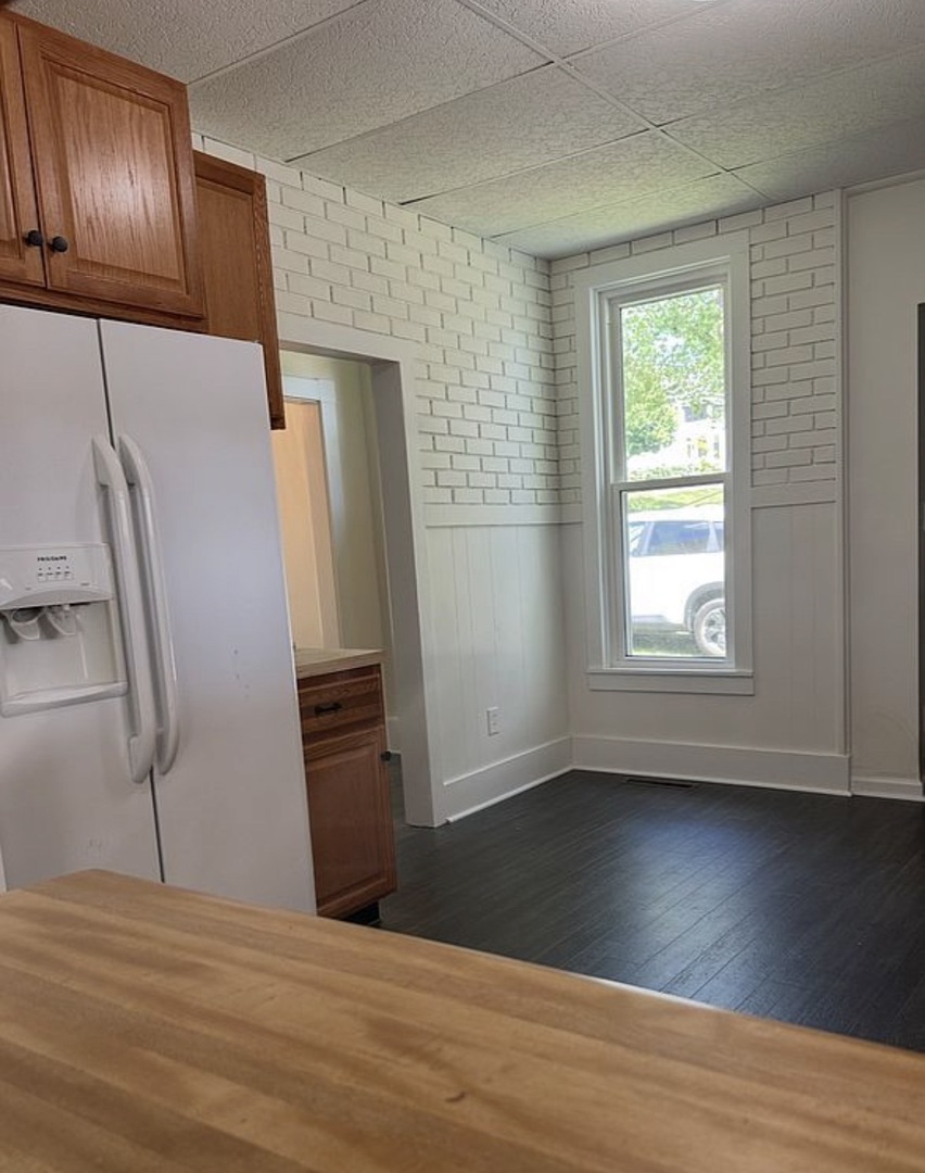 616 10th Avenue Fulton, IL 61252 - Photo 5 of 18