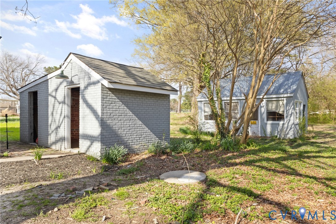 8464 Shady Grove Road Mechanicsville, VA 23116 - Photo 18 of 19