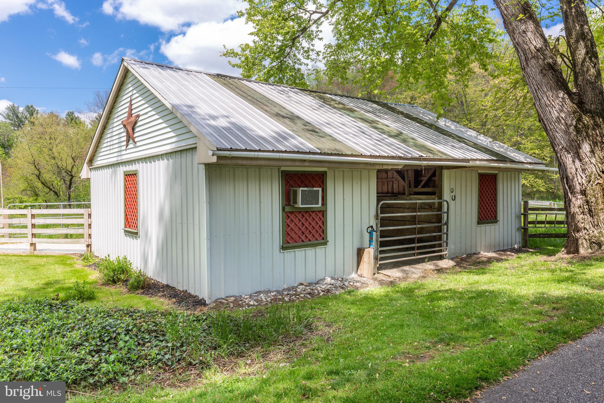 2211 Ridge Road Westminster, MD 21157 - Photo 50 of 64 Gallery Image 50