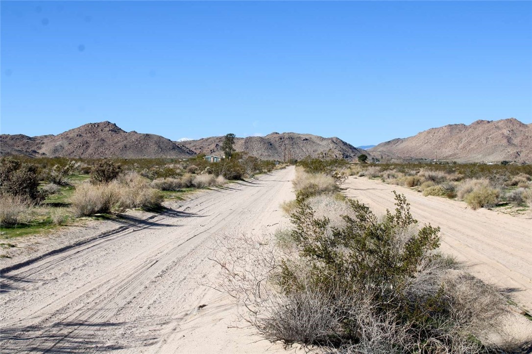 62999 East Broadway Joshua Tree, CA 92252 - Photo 13 of 23 a view of mountain view with mountains in the background