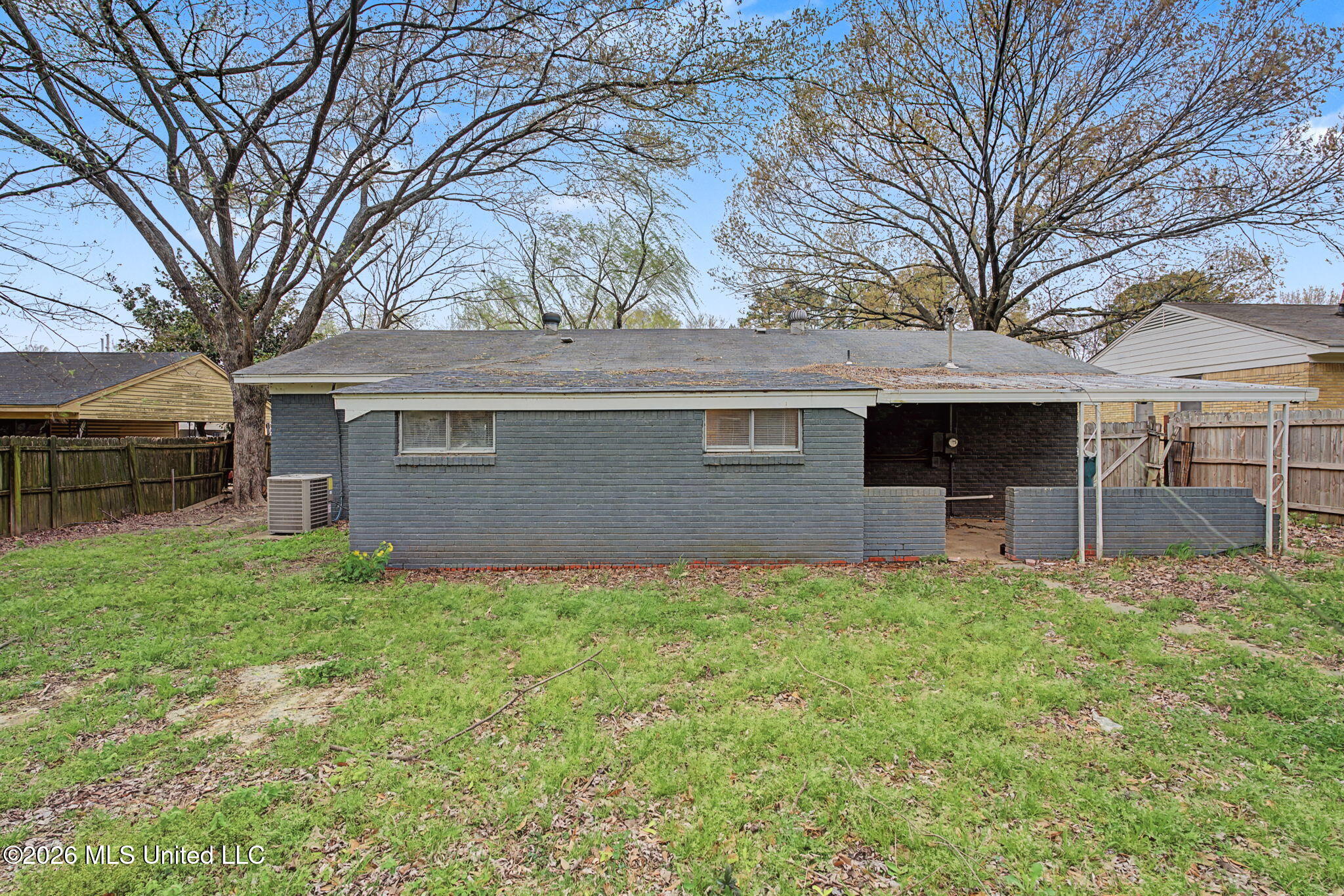 1395 Main Street Southaven, MS 38671 - Photo 14 of 16 Backyard