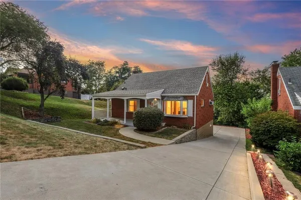 $239,900 | 723 Elwell Avenue, West Mifflin, PA 15122