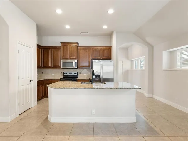 $310,000 | 2106 Hanakoa Falls Drive, Anna, TX 75409