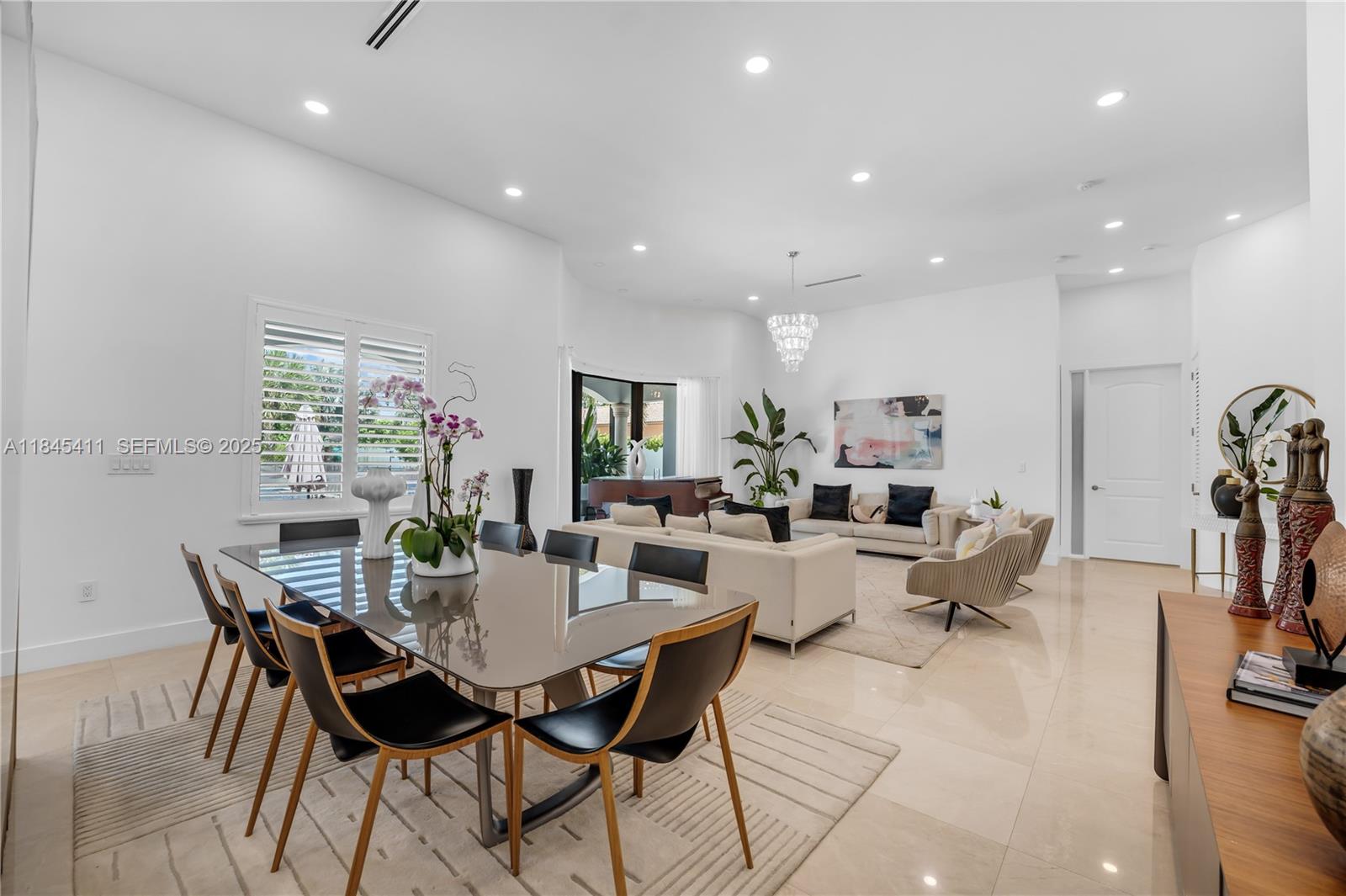 331 Southwest 124th Avenue Miami, FL 33184 - Photo 13 of 72