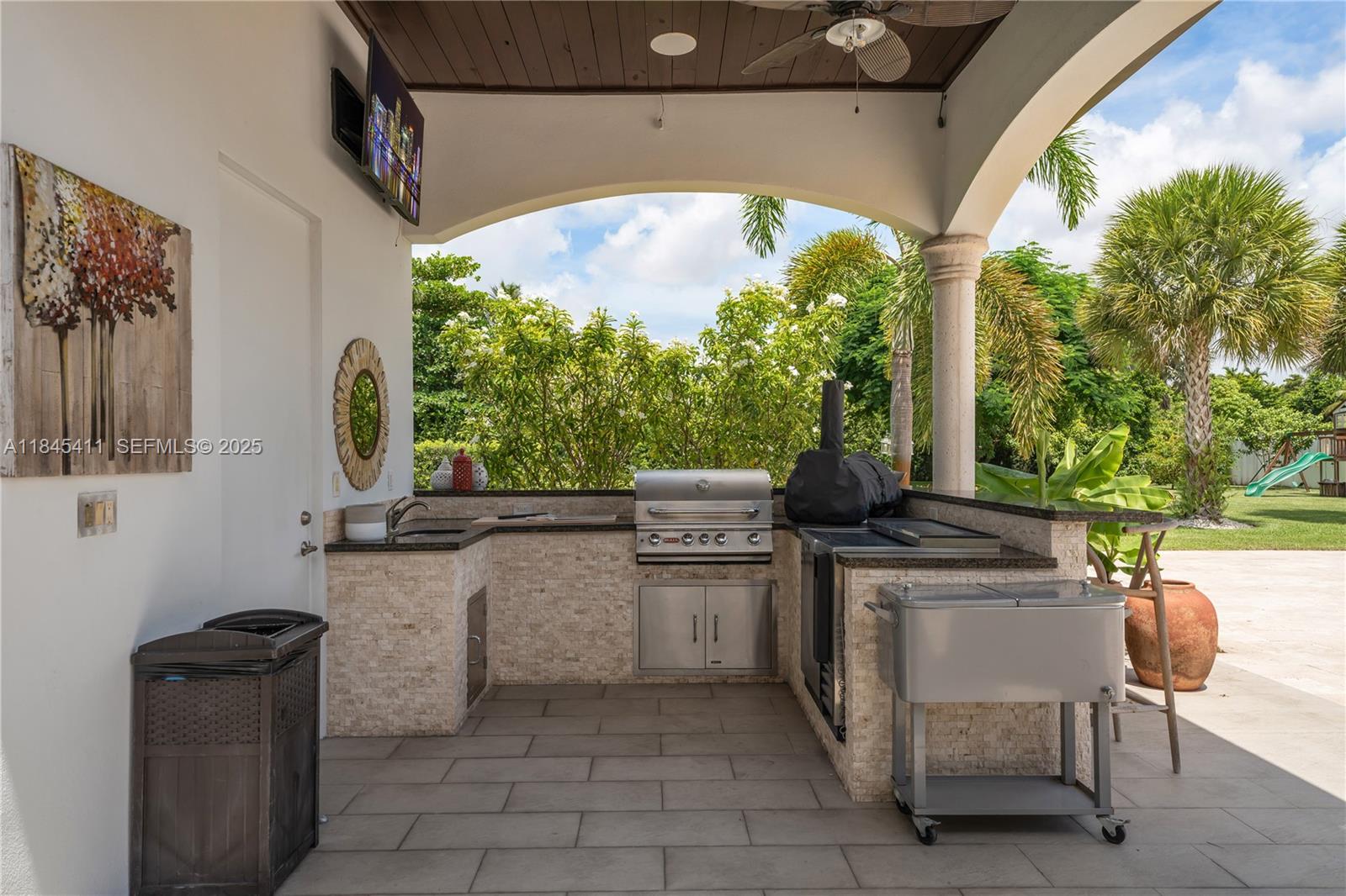 331 Southwest 124th Avenue Miami, FL 33184 - Photo 40 of 72