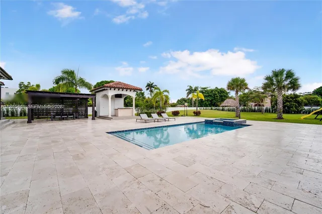 $3,495,900 | 331 Southwest 124th Avenue, Miami, FL 33184