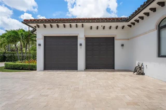 $3,498,900 | 331 Southwest 124th Avenue, Miami, FL 33184