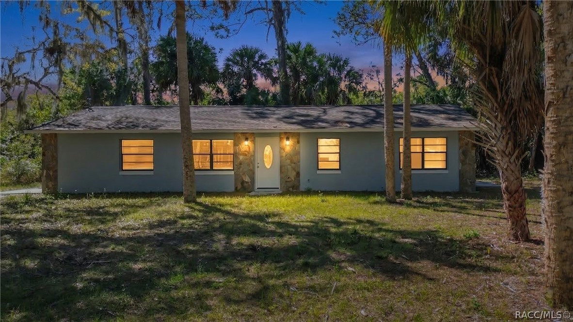 416 North Hourglass Terrace Crystal River, FL 34429 - Photo 2 of 62