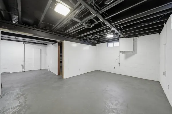 $205,000 | 1230 Madison Drive, Adrian, MI 49221