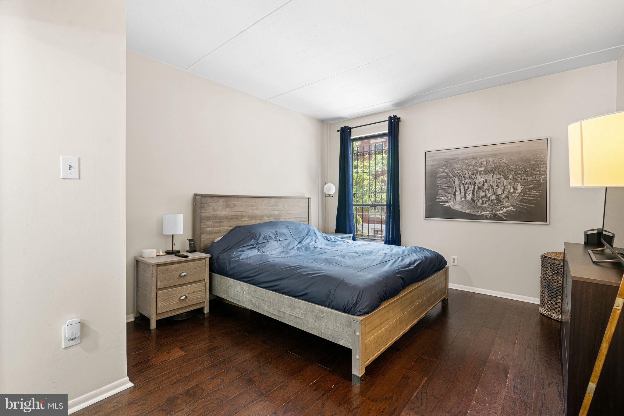 528 Manning Walk, Unit 7 Philadelphia, PA 19106 - Photo 28 of 36