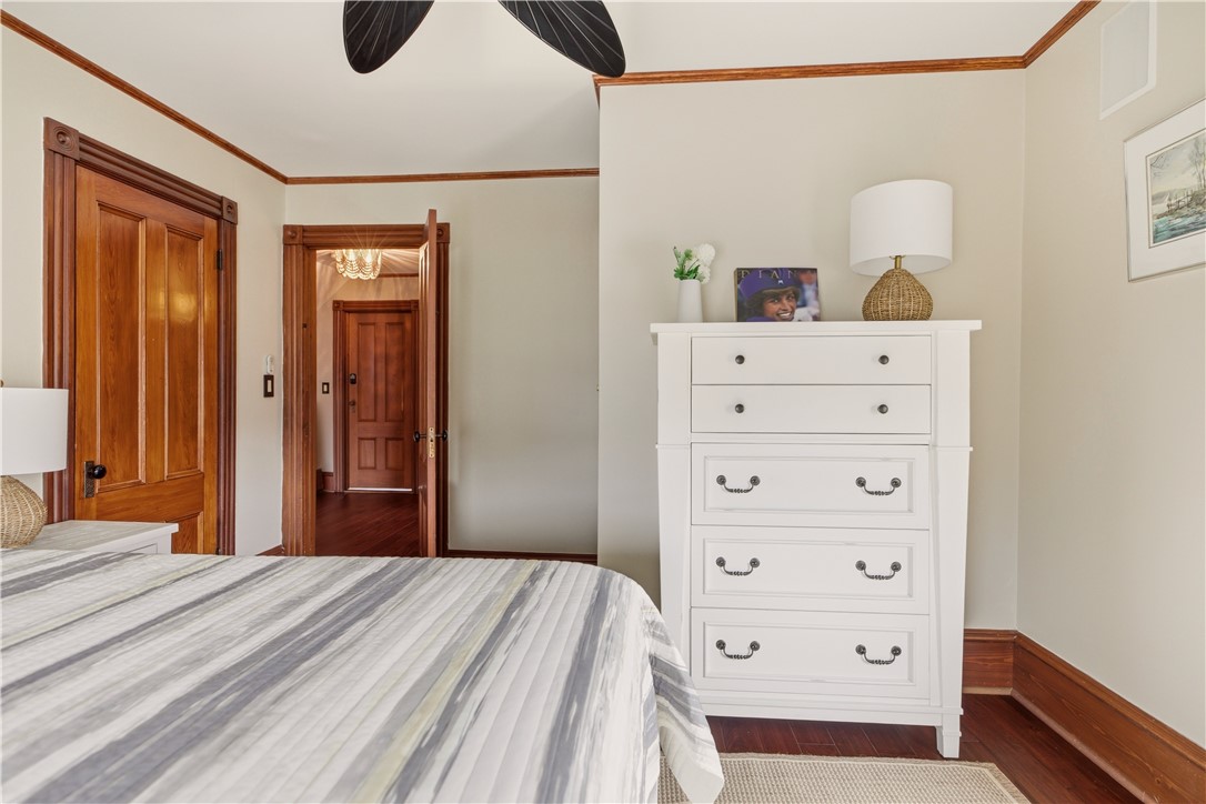 23 Clinton Street Newport, RI 02840 - Photo 19 of 38