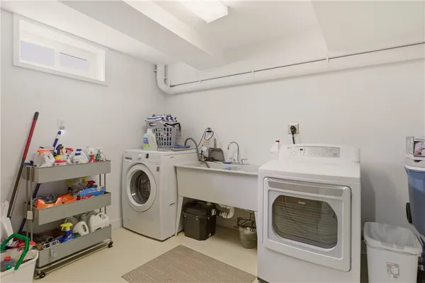 $15,000 | 23 Clinton Street, Newport, RI 02840