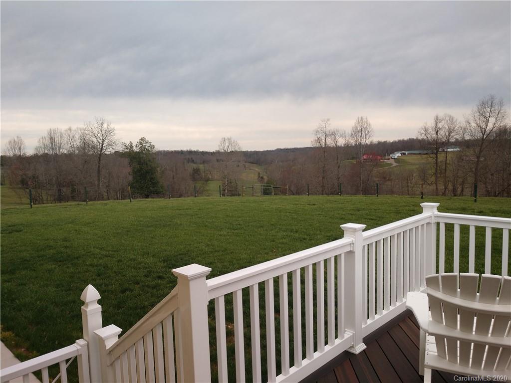 447 Chief Thomas Road Harmony, NC 28634 - Photo 24 of 25 Gallery Image 24