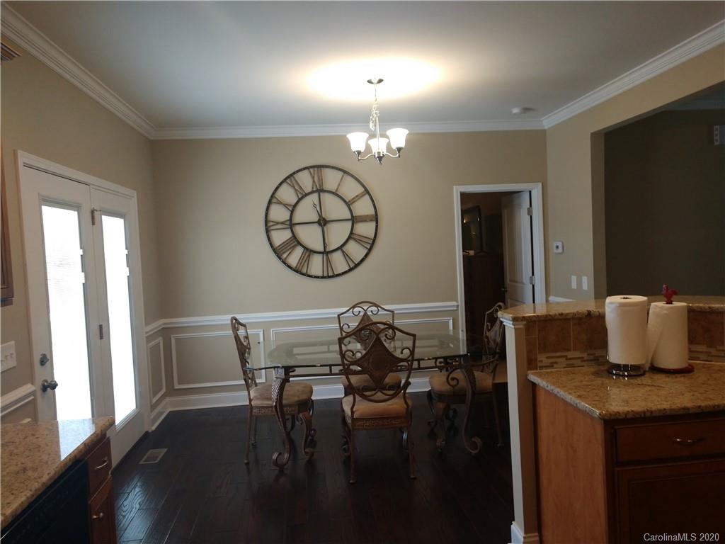 447 Chief Thomas Road Harmony, NC 28634 - Photo 4 of 25 Gallery Image 4