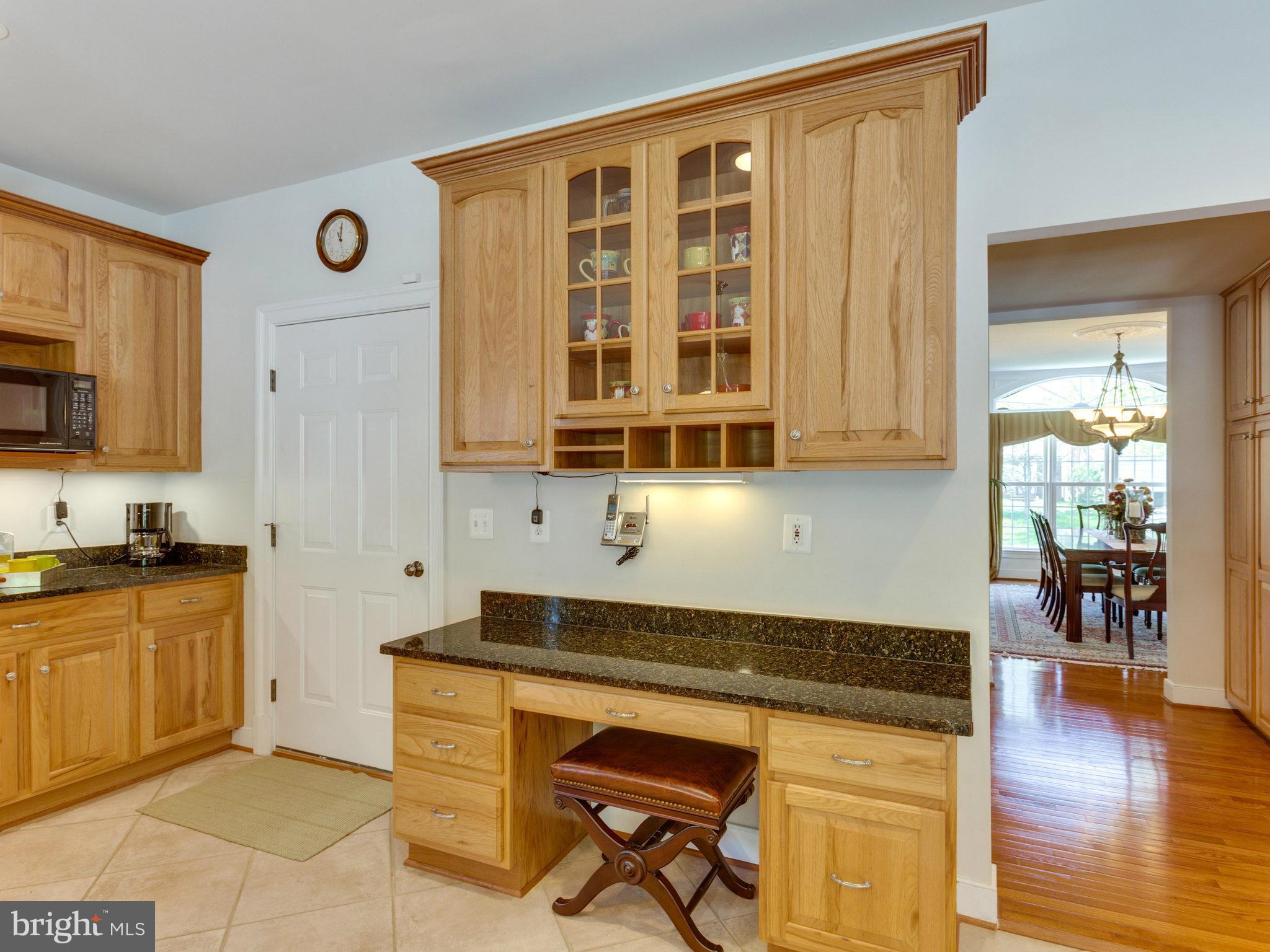 1912 Corliss Court McLean, VA 22101 - Photo 15 of 30 Kitchen