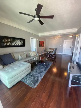 $3,700 | 345 Bayshore Boulevard, Unit 1710, Tampa, FL 33606