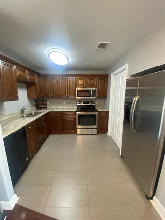 $3,700 | 345 Bayshore Boulevard, Unit 1710, Tampa, FL 33606