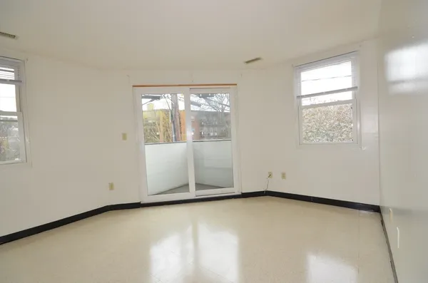 $1,900 | 74 Union Street, Unit 22, Lawrence, MA 01840